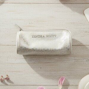 Kendra Scott Cream Cosmetic Zip Case | Travel Makeup Bag | Excellent Condition